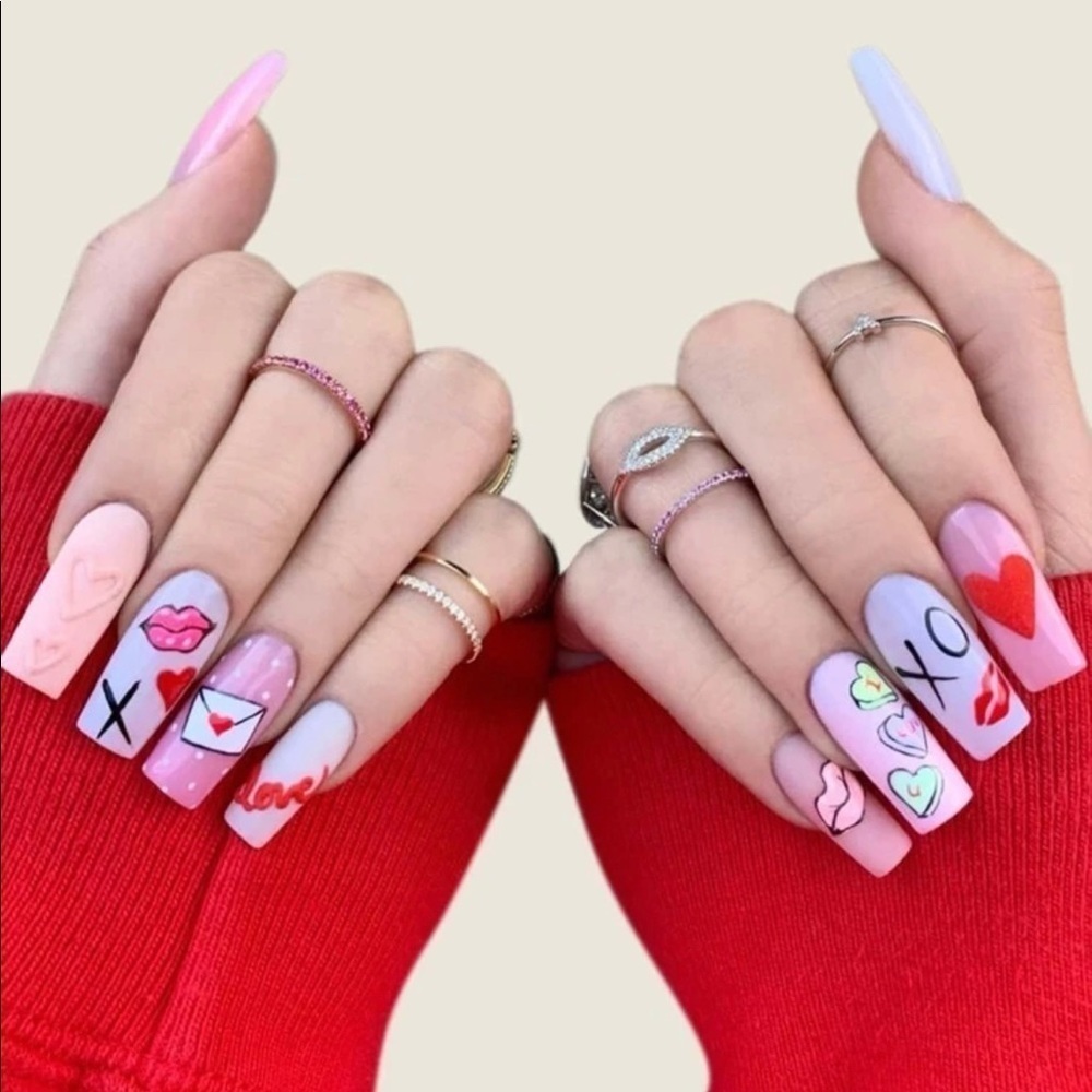 Valentines Day Press On Nail Tabs